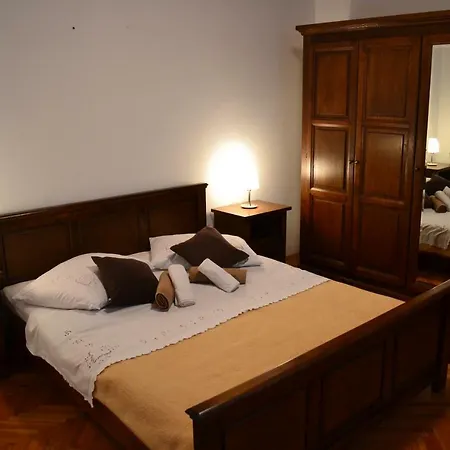 Soojo Apartman