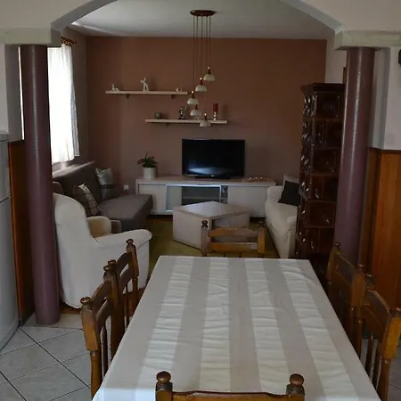 Apartman Soojo *